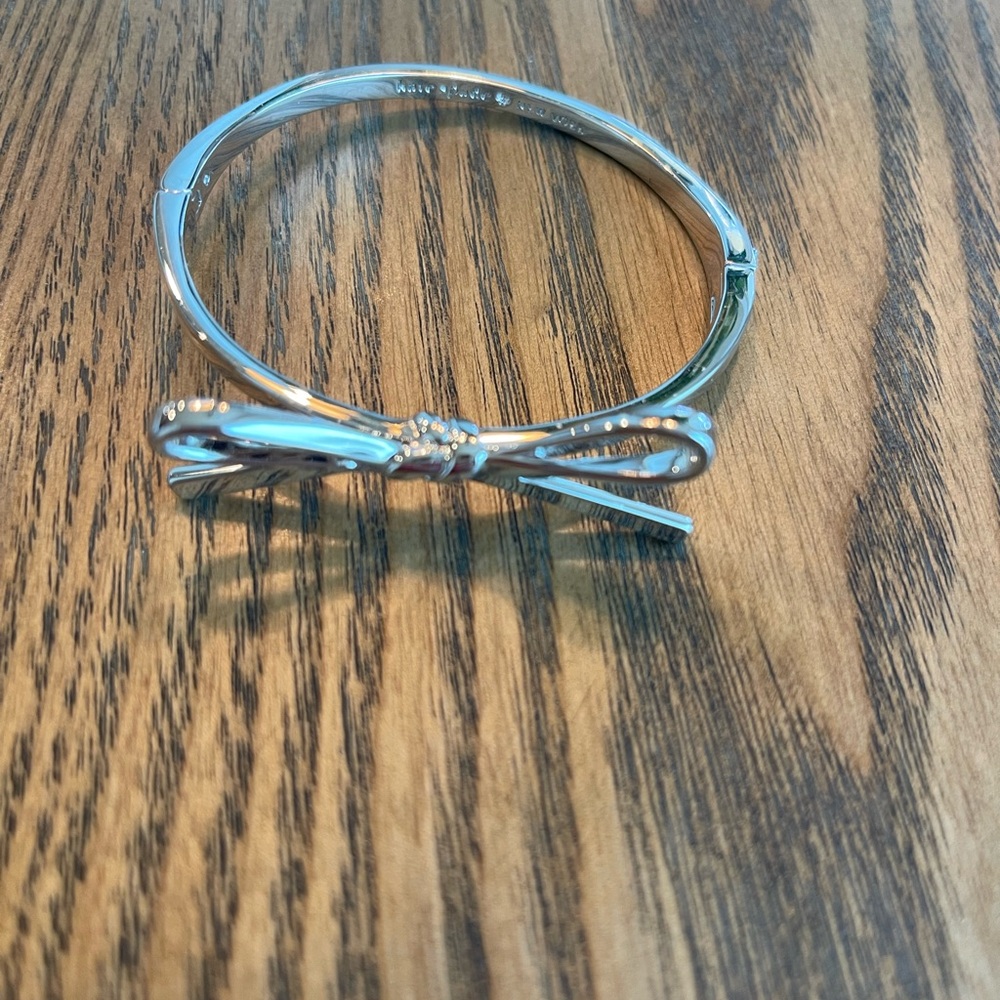 Kate Spade Silver Bracelet with Elegant Design